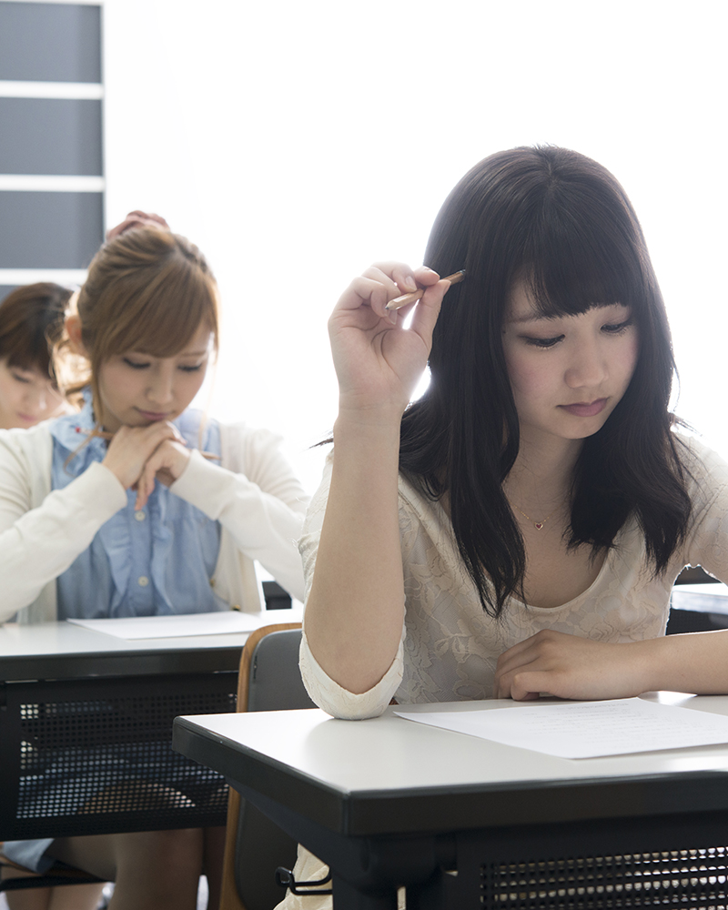 授業風景・学内風景